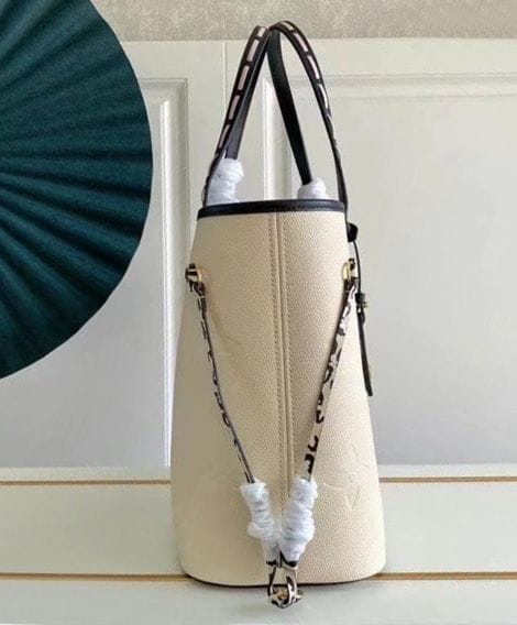 Louis Vuitton Neverfull MM M58525 Cream - Image 4