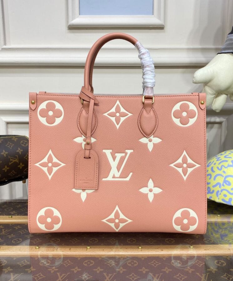 Louis Vuitton Onthego MM M46286 Peachblow - Image 4